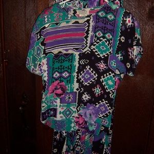 COLORFUL GEOMETRIC SKIRT AND BLOUSE SET